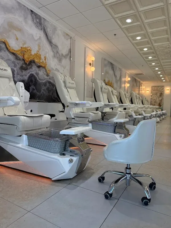Bellagio Nails — Nail salon in Cornelius
